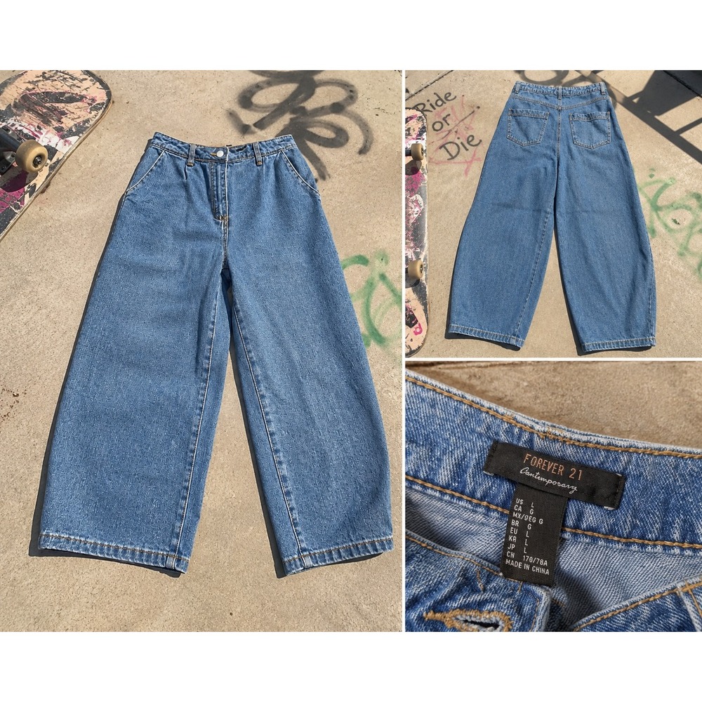 Forever 21 Contemporary High Waisted Wide Leg Jeans Blue Denim Pleated Large